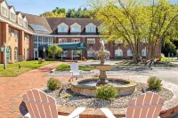 Avon Old Farms Hotel Hotels in 