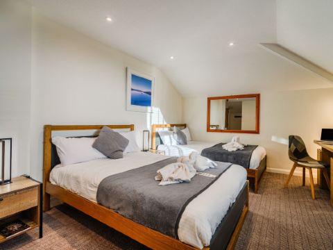 เดอะ วิคตอเรีย อินน์