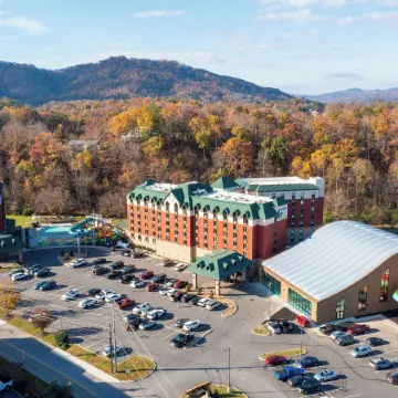 Country Cascades Waterpark Resort