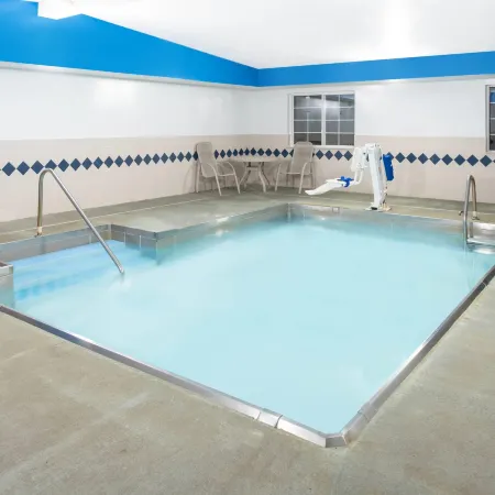 Microtel Inn & Suites by Wyndham Springfield