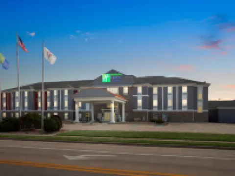 Holiday Inn Express & Suites BLOOMINGTON - NORMAL by IHG Hotels in Normal