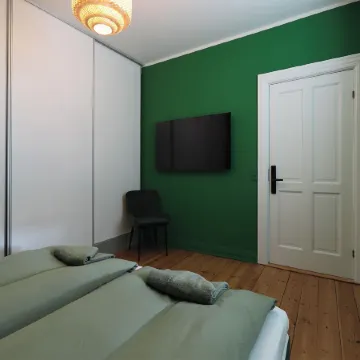 Greenbrook Homes - Big Family Home 4-7PPL