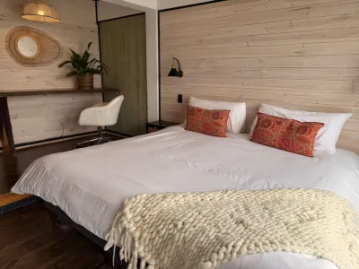 โอเชียน วิว ฮอต ทับ สวีทส์ โรงแรมใน