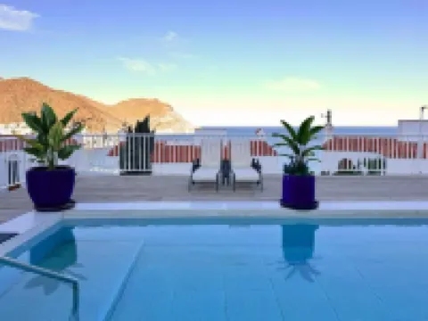 Apartamentos Julio Visconti Hotels in Nijar