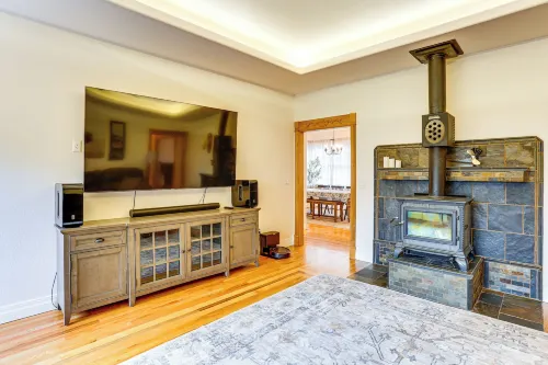Country Comfort! Spacious Family Home By Red Bluff - Wifi