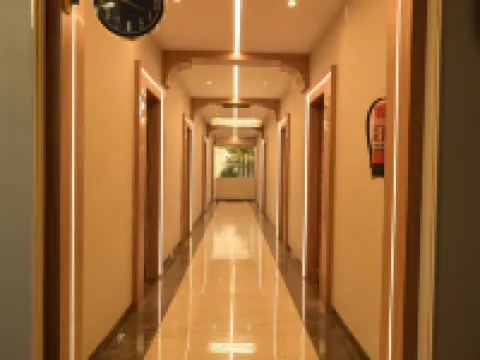 Hotel Spot Light Hotels in Ganjam