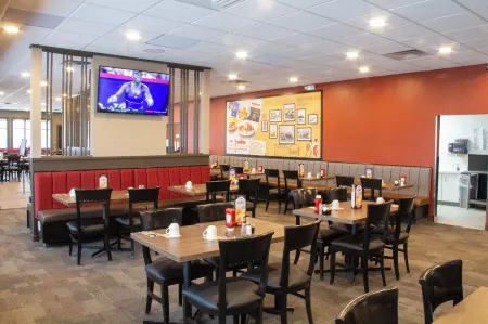 Travelodge by Wyndham Regina