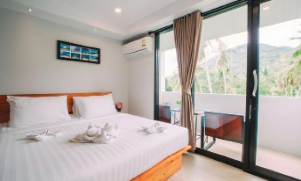 Good Dream Hotel (Khun Ying House)