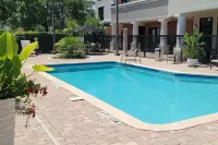 Courtyard Jacksonville I-295/East Beltway - Pools