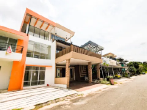 Lovina C3 no.8 at Tropicana Residence Hotel dekat Gapura Bengkong Sadai