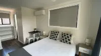 Lunar Cabins - Pools