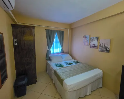 SK Safe Haven #1 Hotels in Choc