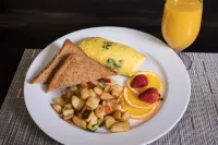 Holiday Inn & Suites PHILADELPHIA W - DREXEL HILL by IHG - Aamiainen