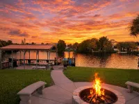 Paradise - Golf Cart Rental, Kayaks, Paddle Boat, Fishing & Swimming Hotels in Hernando Beach