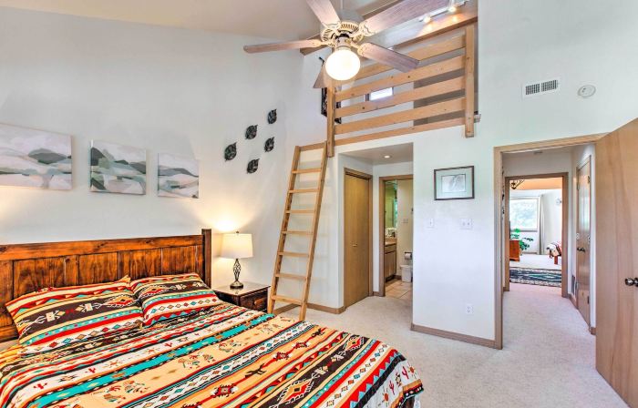 Vibrant Escape < Half Mi to Angel Fire Resort
