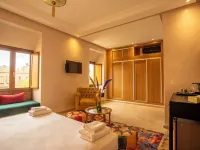 Riad Tonaroz Hotels near Marrakech Menara Airport