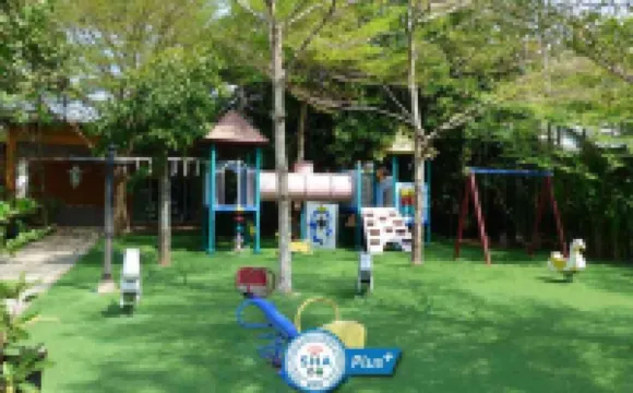 Baan Amphawa Resort & Spa