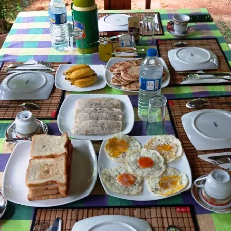 Keerthi Homestay