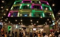 Graffi City House - Hostellit
