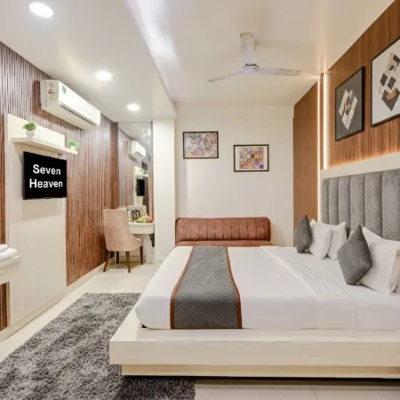 Hotel Cozy Nest Rohini Отели рядом с достопримечательностью «Северный Дели»