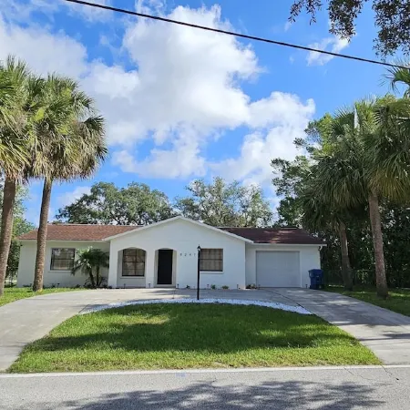 Adventure Coast Oasis - Heated Pool, Fenced Yard