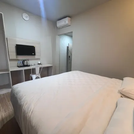 KATAOMA HOTEL Отели в г. Бенгкулу