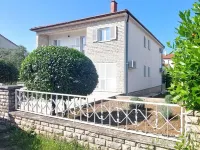 Apartment Korni Hotels in Biograd na Moru