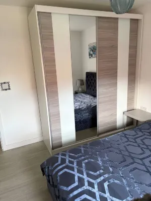 Pristine & Cozy 3 bed 2 Bath Apartment in a Great Location