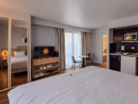 Tulip Inn Honfleur Residence Hotels in Honfleur