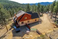 8 Mi to Staunton State Park Mtn-View Hideaway! - Wifi