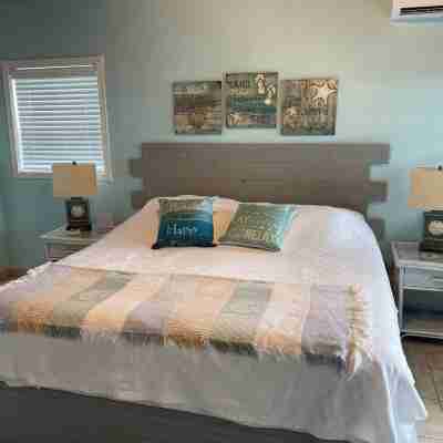 Exuma Sol - Stunning Views from this Oceanfront Beach Cottage Rooms