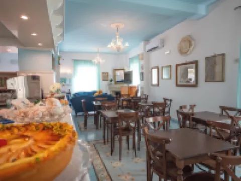 Hotel Villa Nefele Hotele w: Giardini Naxos