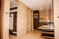Louis Kienne Bandungan Semarang - ที่มีที่จอดรถ