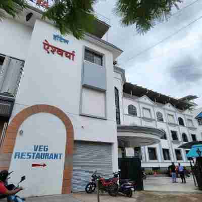 Hotel Aishwarya Hotel Exterior