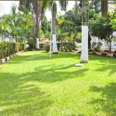 Island Inn Entebbe
