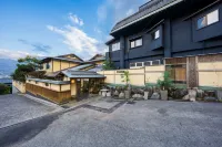 Ryokan HachisunoIto - Mountain view