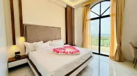 Mandhata Riverview Palace Hotel a 