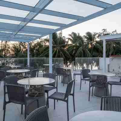 Ramada Encore by Wyndham Boracay White Beach Dining/Meeting Rooms
