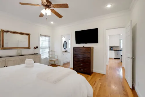 Augusta Getaway | Near Masters • Porch Swing + Deck -  Privatzimmer