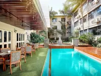 Anew Hotel Capital Pretoria - Rooftop Pools