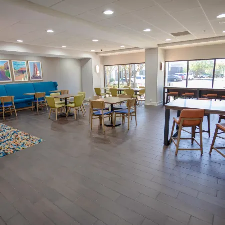 Hampton Inn Madison Huntsville Airport