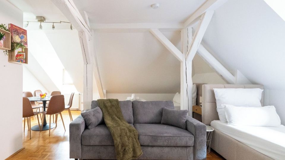 Coyhomes Steyr Riverside