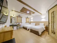 Incheon Airport Benikea Oceanside Hotel Hotels near Muuido