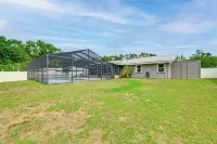 Coastal Group Getaway Near Three Sisters Springs - 3-Star