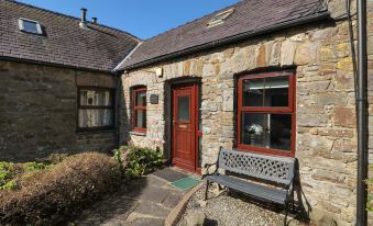 Corner Cottage