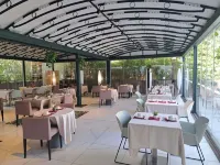 阿雅克肖美居飯店 - 早餐