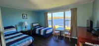 St Ann's Motel & Cottage