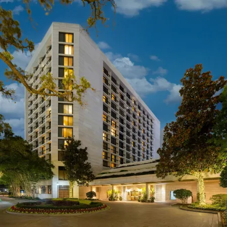 Houston Grand Hotel - River Oaks