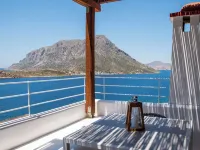 Blue Dawn Kalymnos - parking