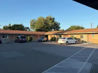 Townhouse Motel Hotels in Tracy